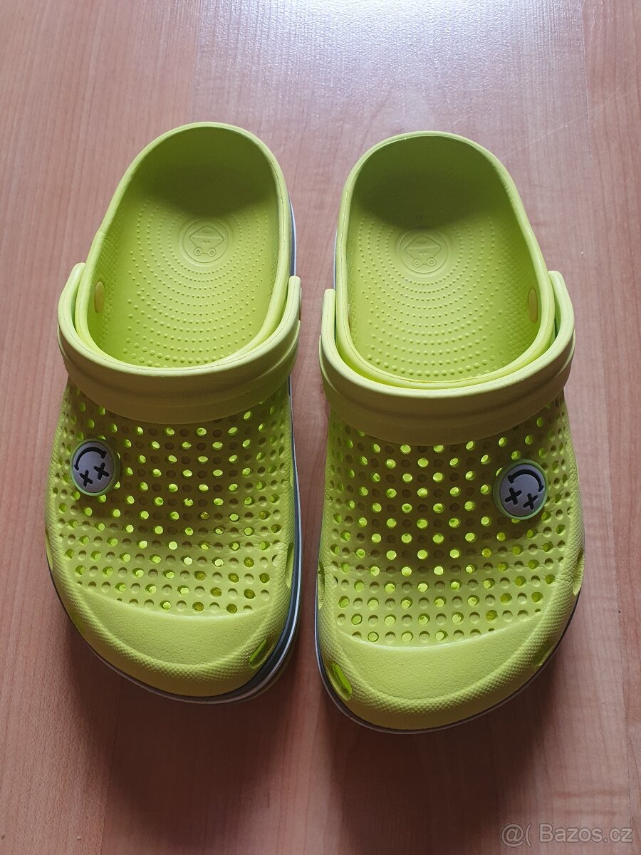 žluté pantofle 34/35 coqui boty - 2