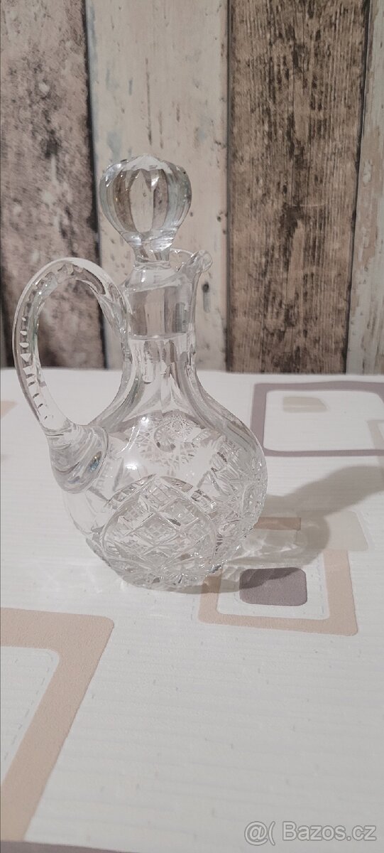 Krásná Karafa křišťálová broušená mašle - 2