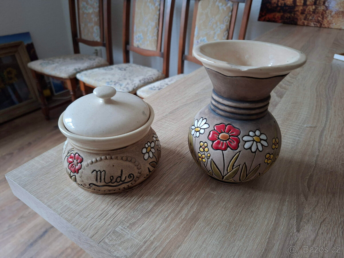 váza a medovník - 2