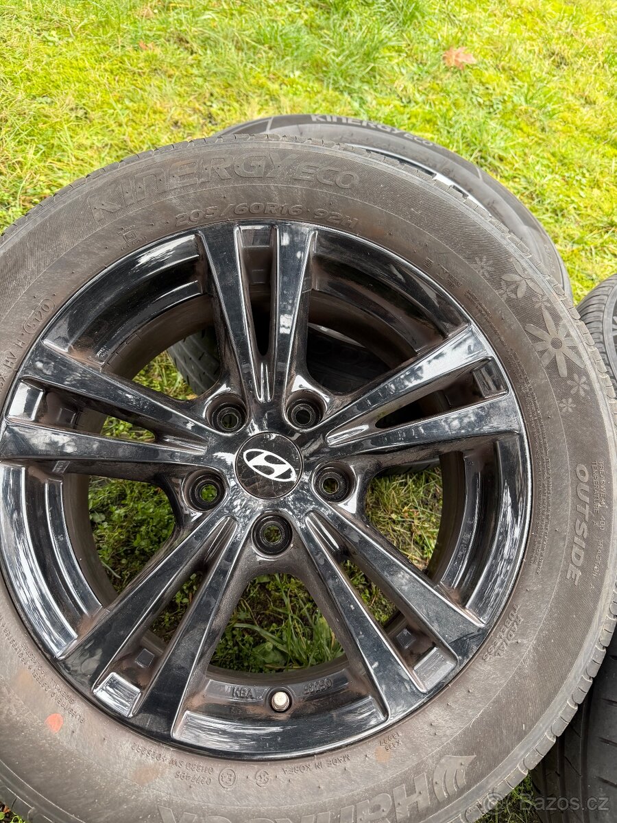 Letní originál alu kola Hyundai Kona 205/60R16 5x114,3 - 2