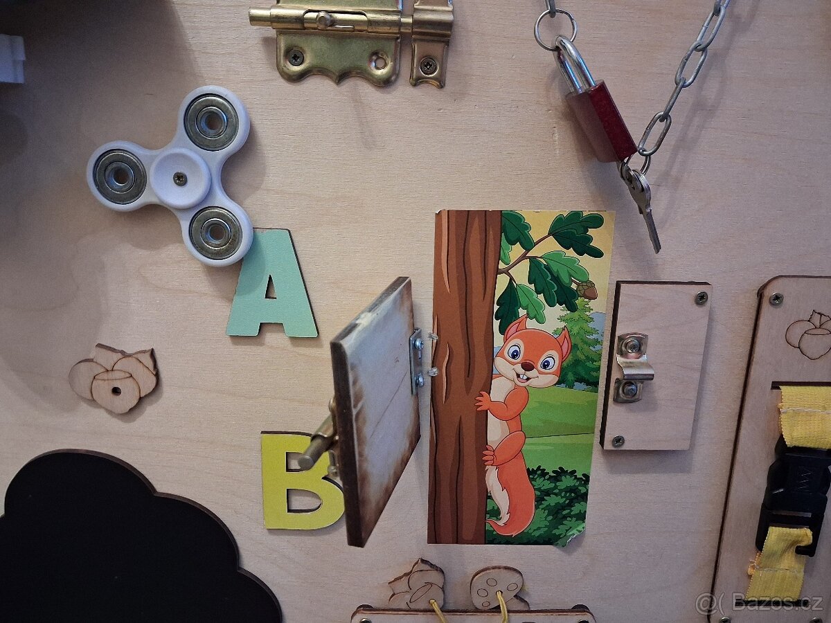 Activity board - interaktivní dřevěná deska - 2