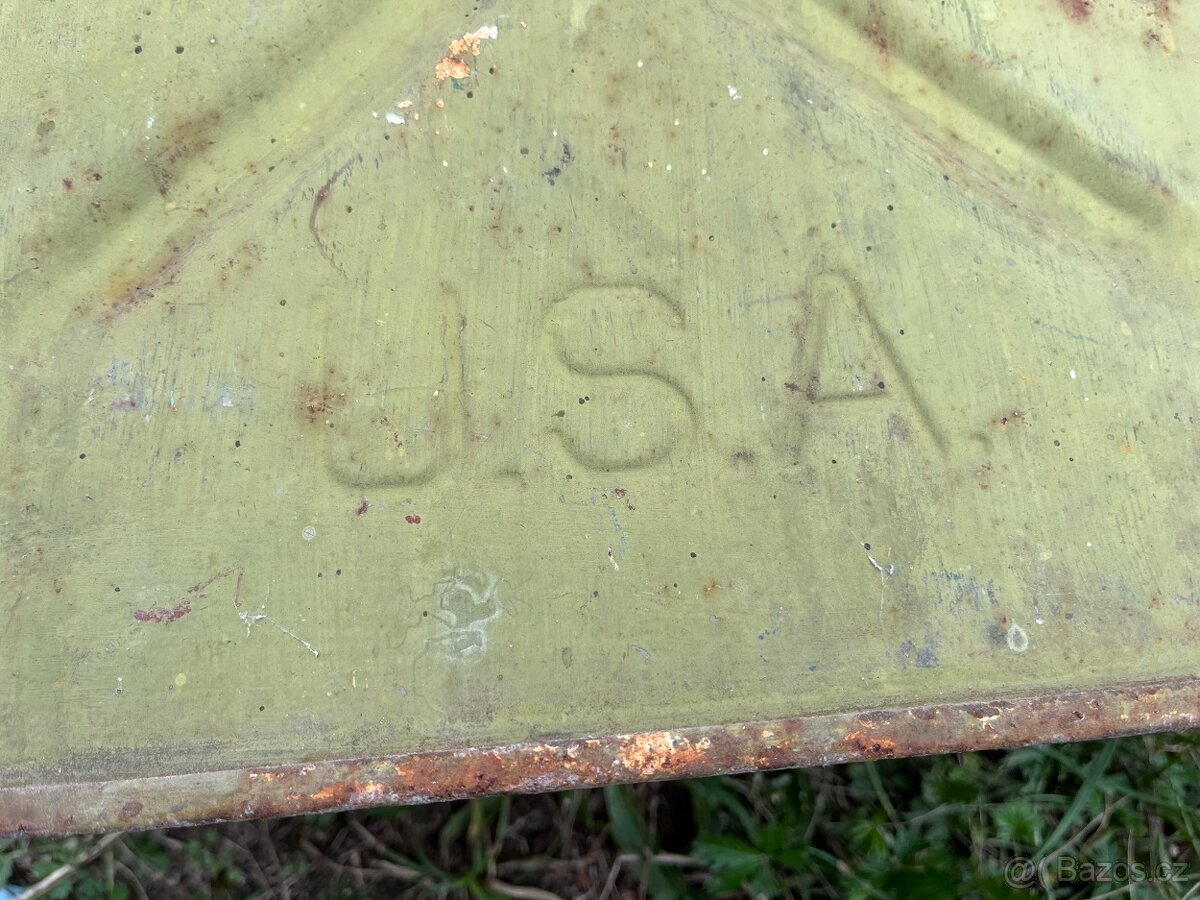 Na prodej kanystr USA - 2