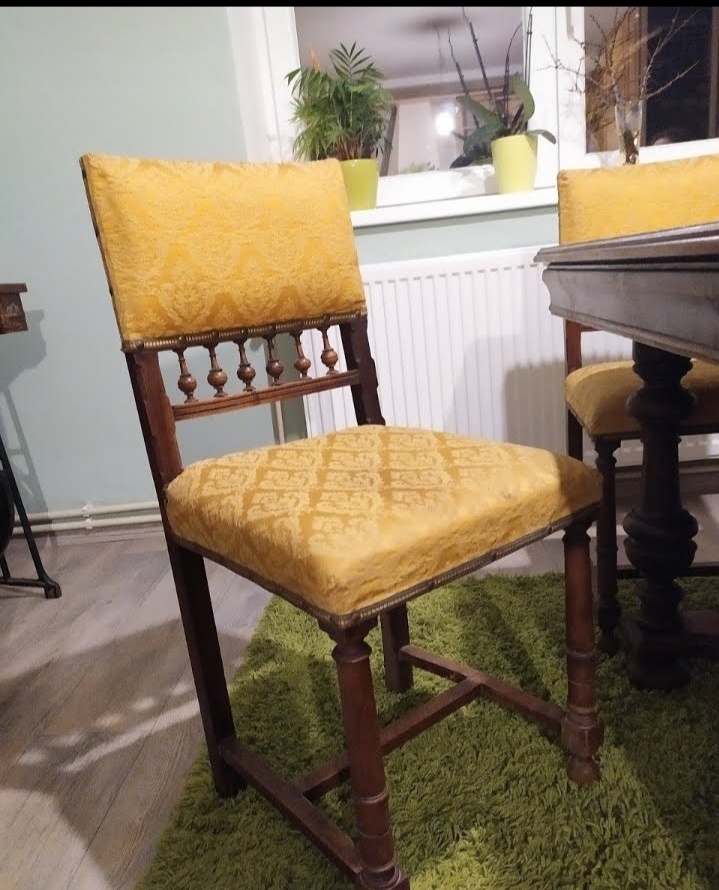 Retro stůl se židlemi - 2