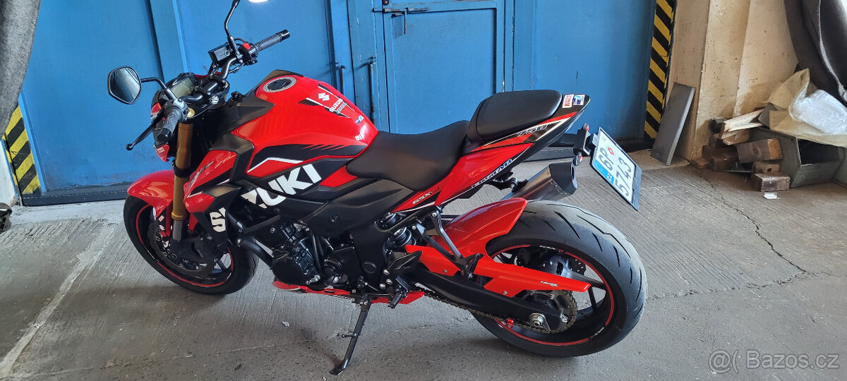 Suzuki GSX-S 750 - 2