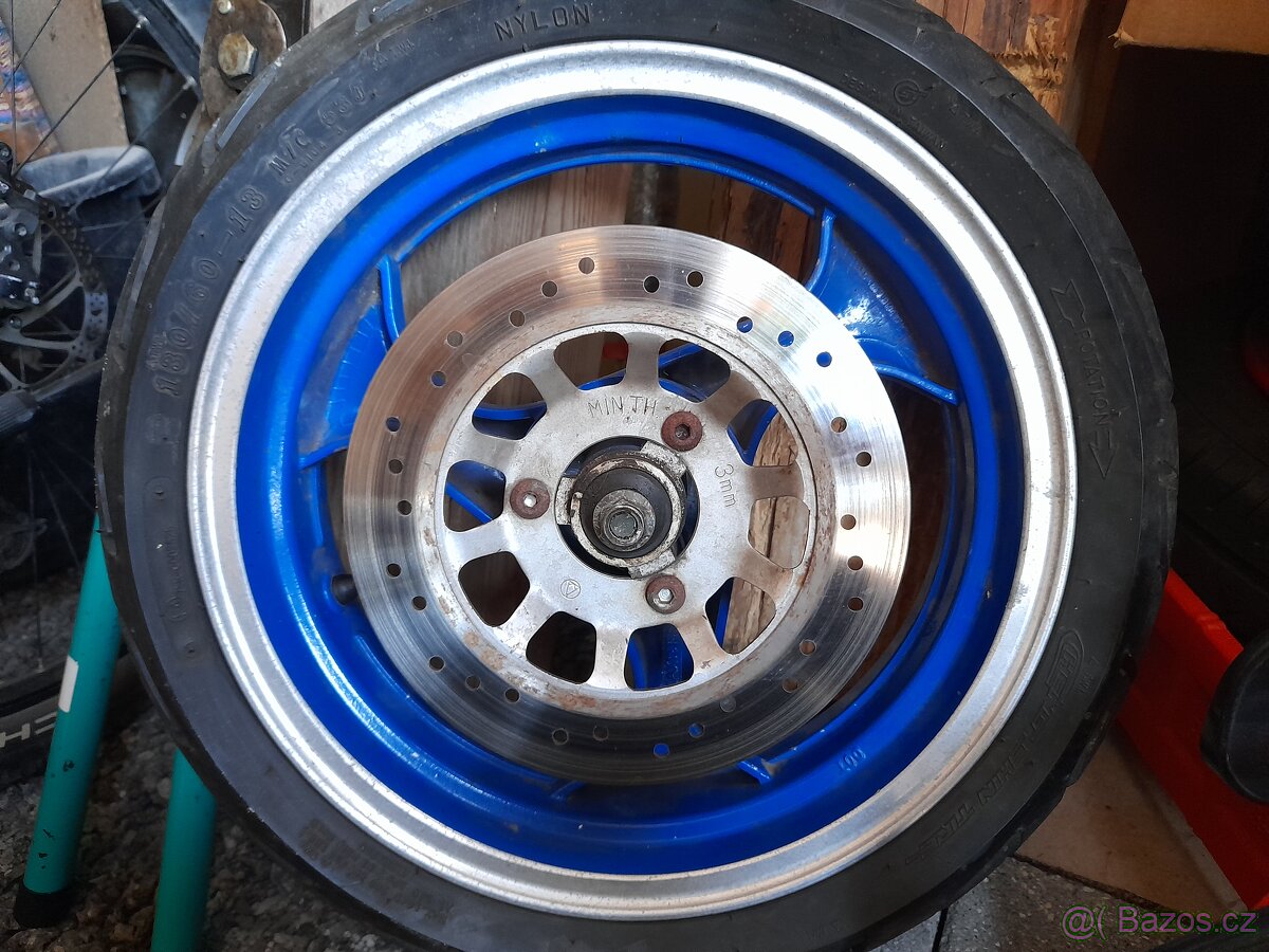 PŘEDNÍ KOLO ZE SKÚTRA 130/60 - 13" - 2