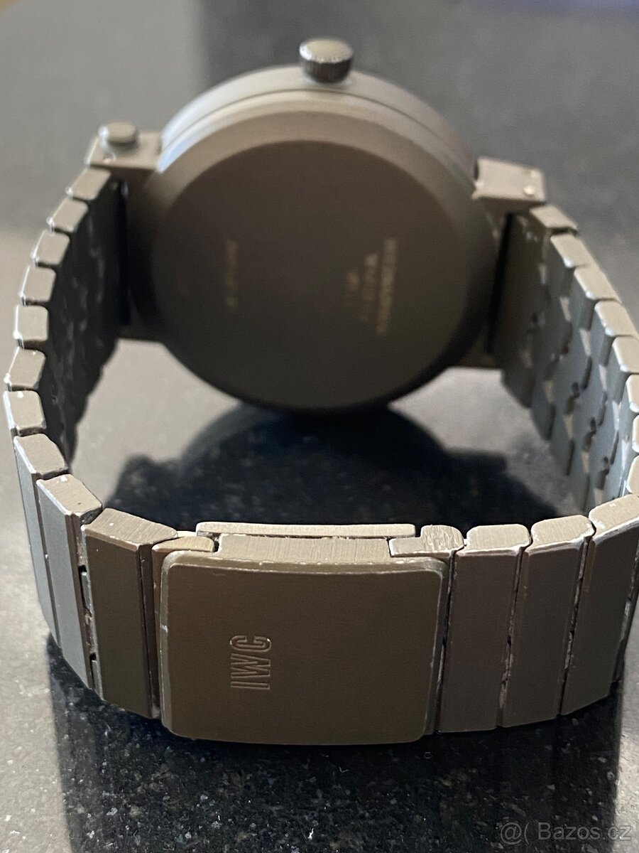 iwc “compass” porsche design - 2