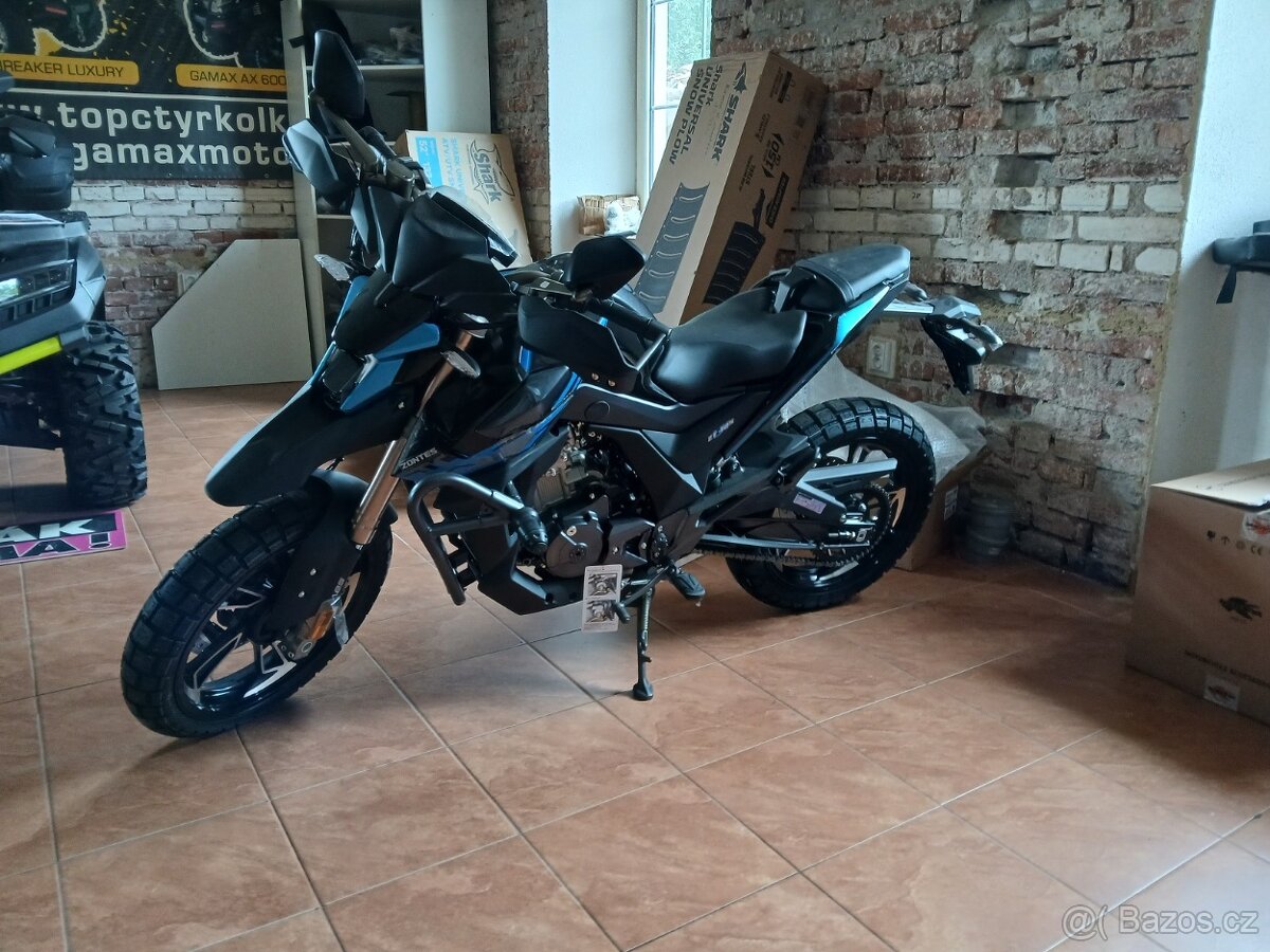 Zontes 125 Hyper Trail - 2