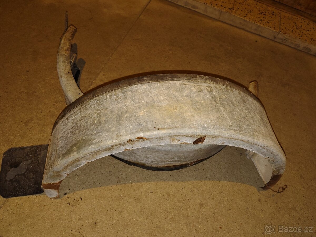 Blatníky na přívěs - 2