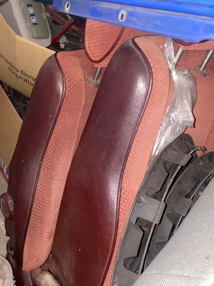 MAZDA RX7 Náhradní díly - 2