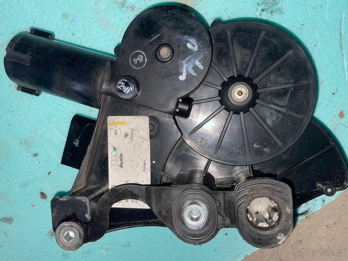 4E0827852G motorek kufru Audi a8d3 - 2