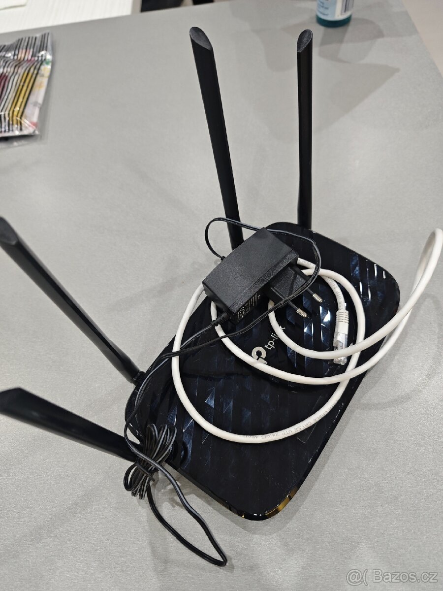WiFi router plně funkční - 2