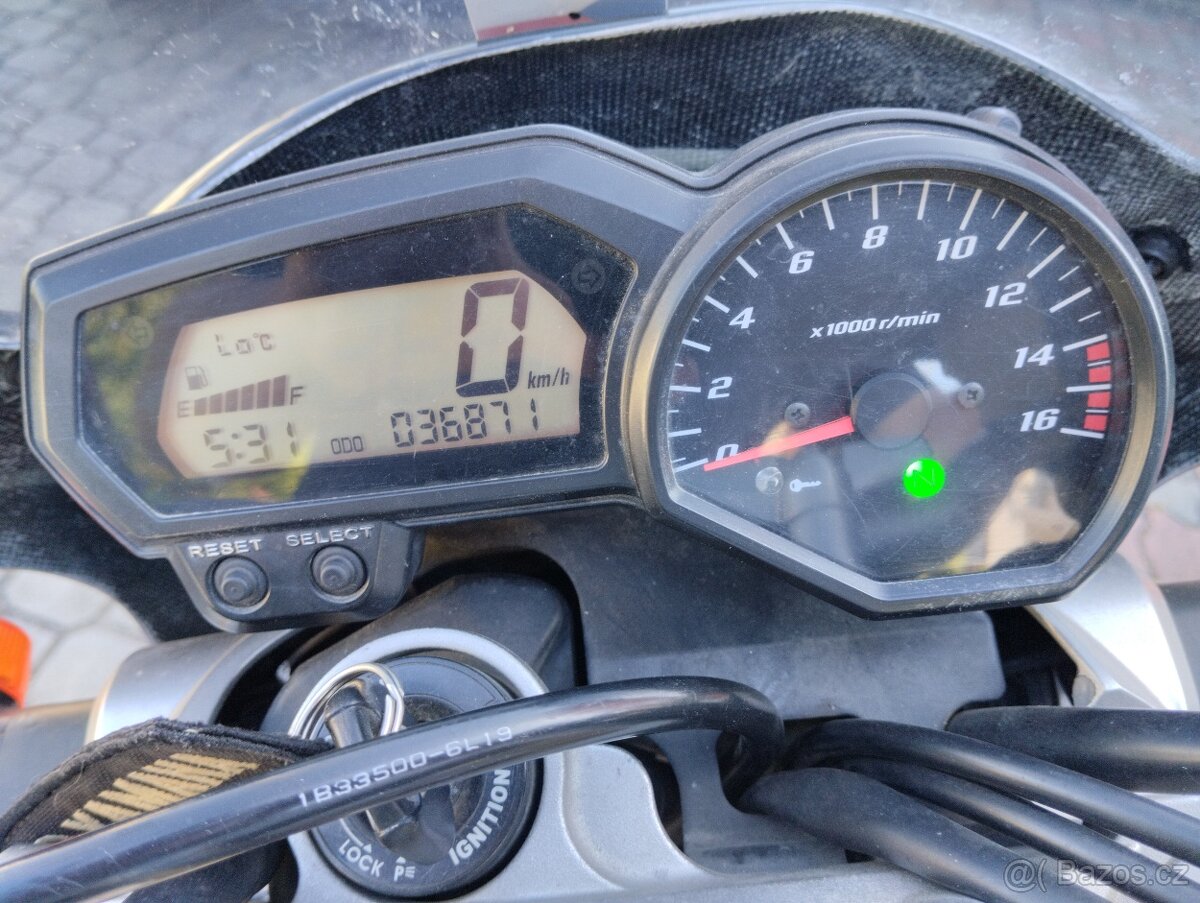 YAMAHA FZ6N rok 2008 - 2