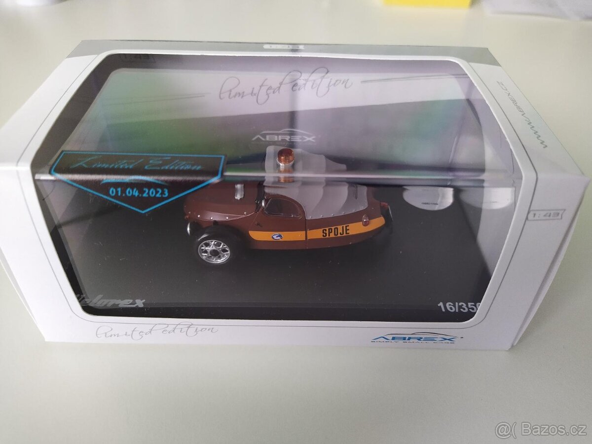 Koupím modely VELOREX v měř. 1:43 SPOJE a TAXI, AUTOŠKOLA. - 2