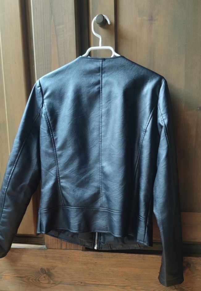 KOŽENKOVÁ BUNDA - 2