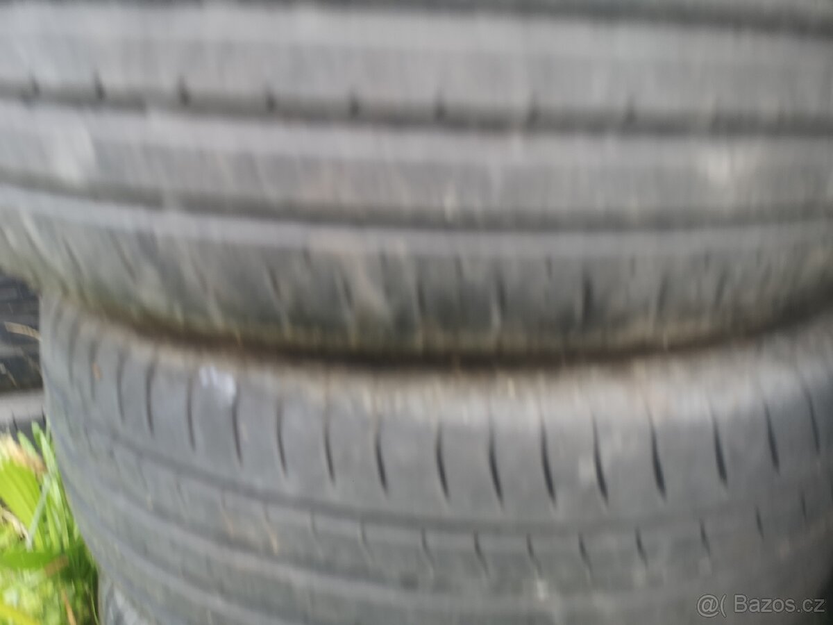 Prodám elektrony i s pneu na Nissan 205/60/R16 92V - 2