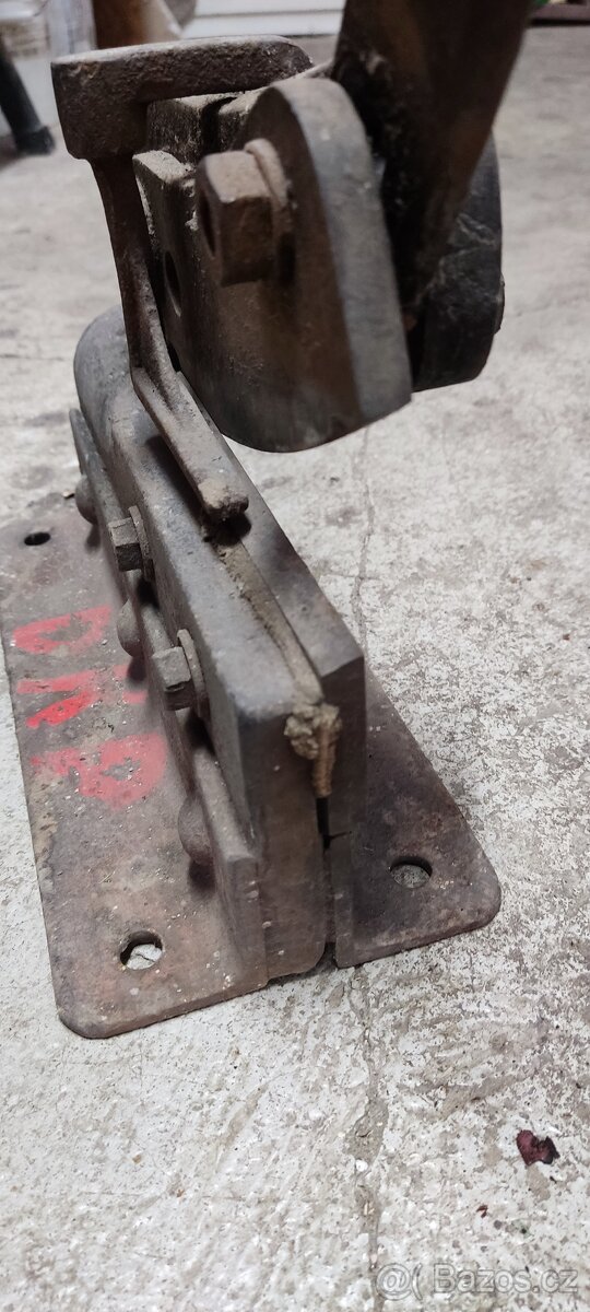 Nůžky pákové - 2