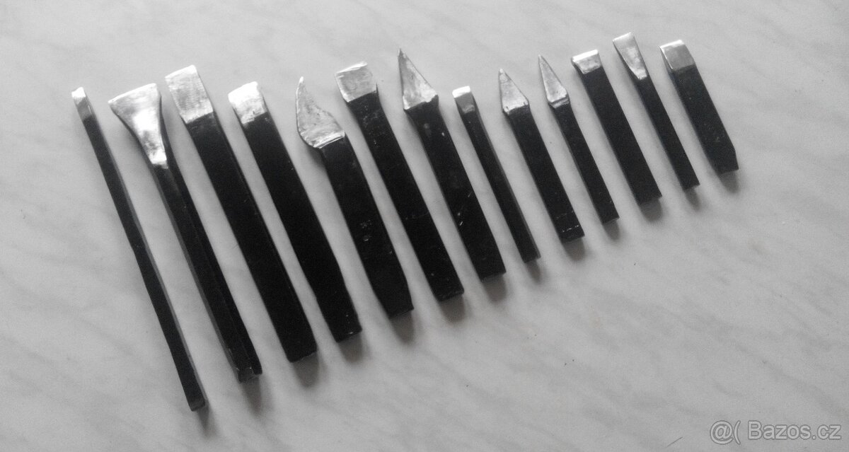 Sada zámečnických sekáčů - 2