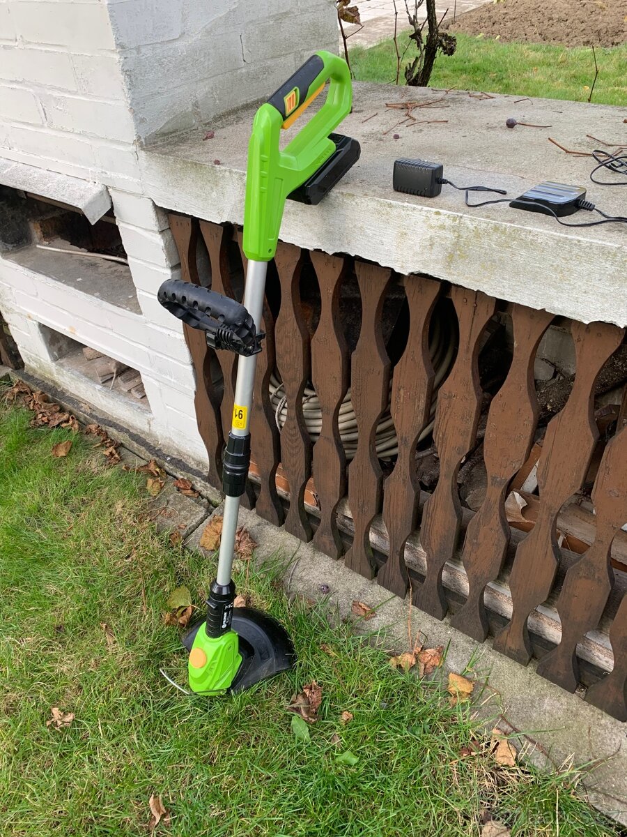 Prodám strunovku. - 2