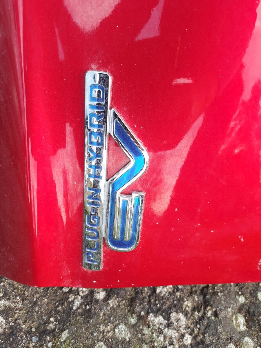 Mitsubishi Outlander R 2018 pravý - 2