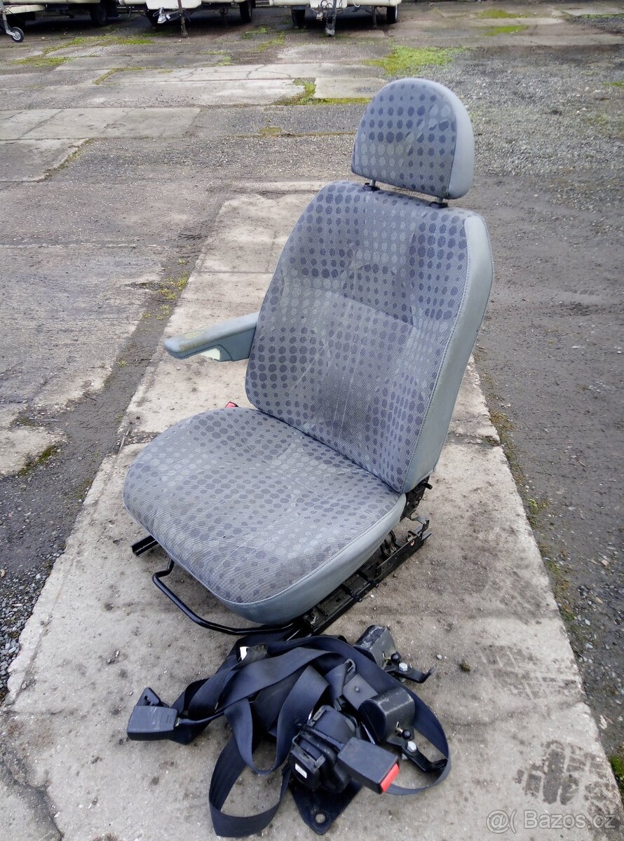 Sedačka řidiče Ford Transit - 2