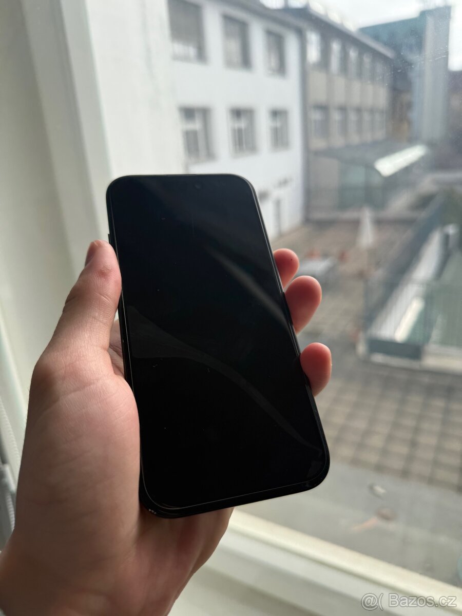 iPhone 15 (128gb) - 2