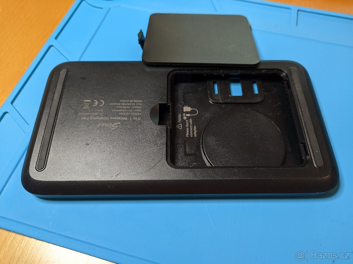 Bezdrátová nabíječka černá - 2