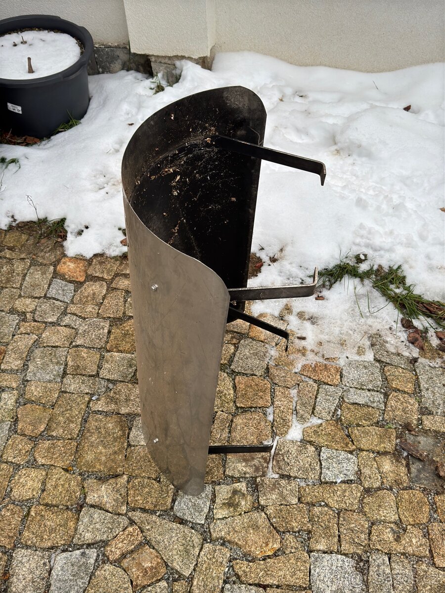 Stříška na komín Napoleon 80x60 cm - 2