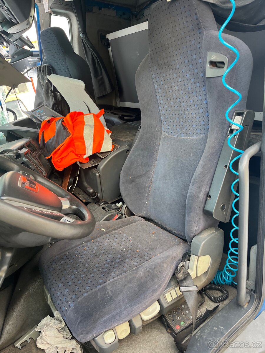 Man TGM sedačka řidiče - 2