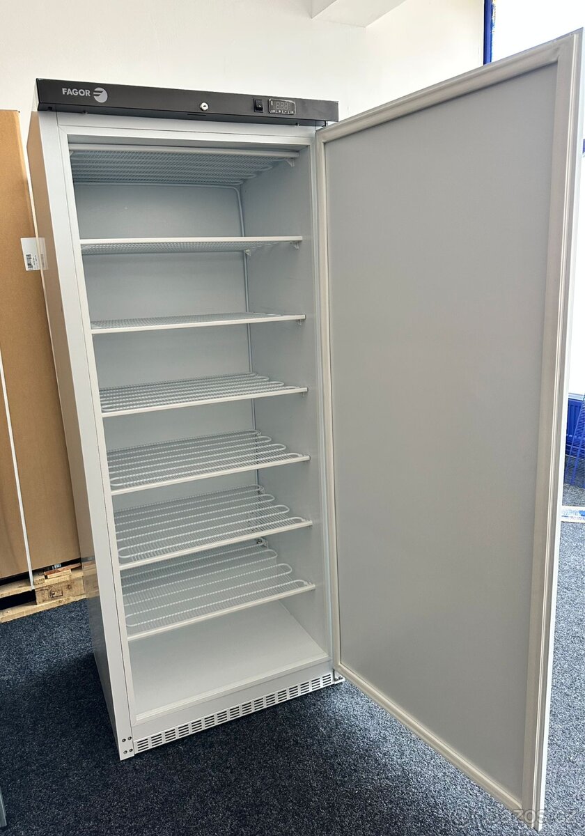 Lednice Fagor UN-651 - 2