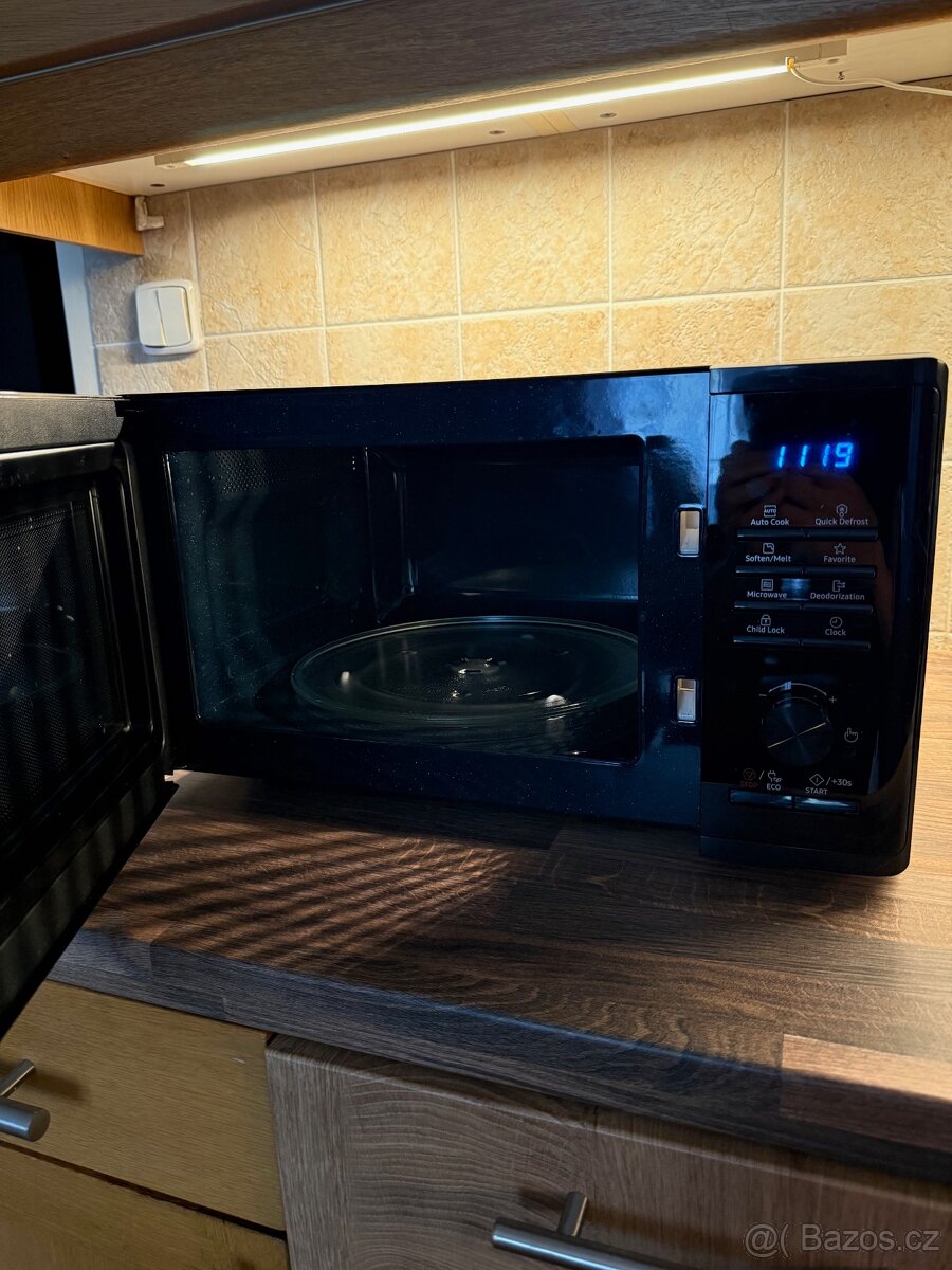 Mikrovlnka SAMSUNG - 2