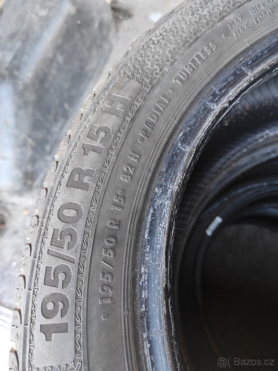 Pneu 195/50/15 - 2