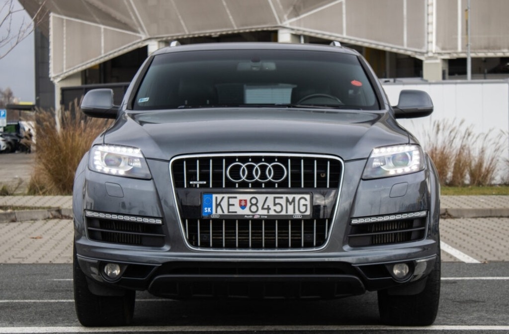 Audi Q7 3.0 TDI quattro Tiptronic S-line (2011) - 2