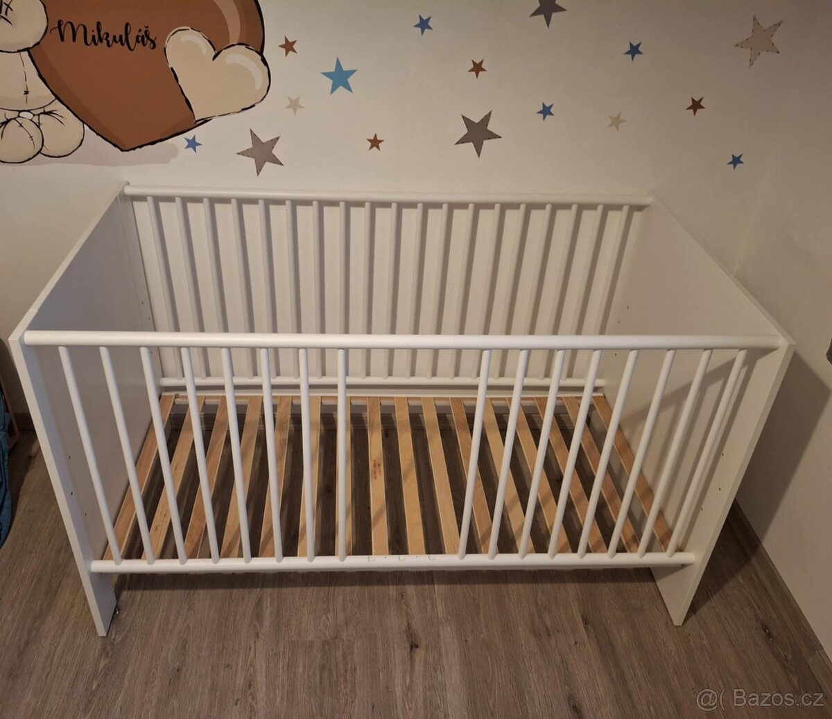 Dětská postýlka + matrace. - 2