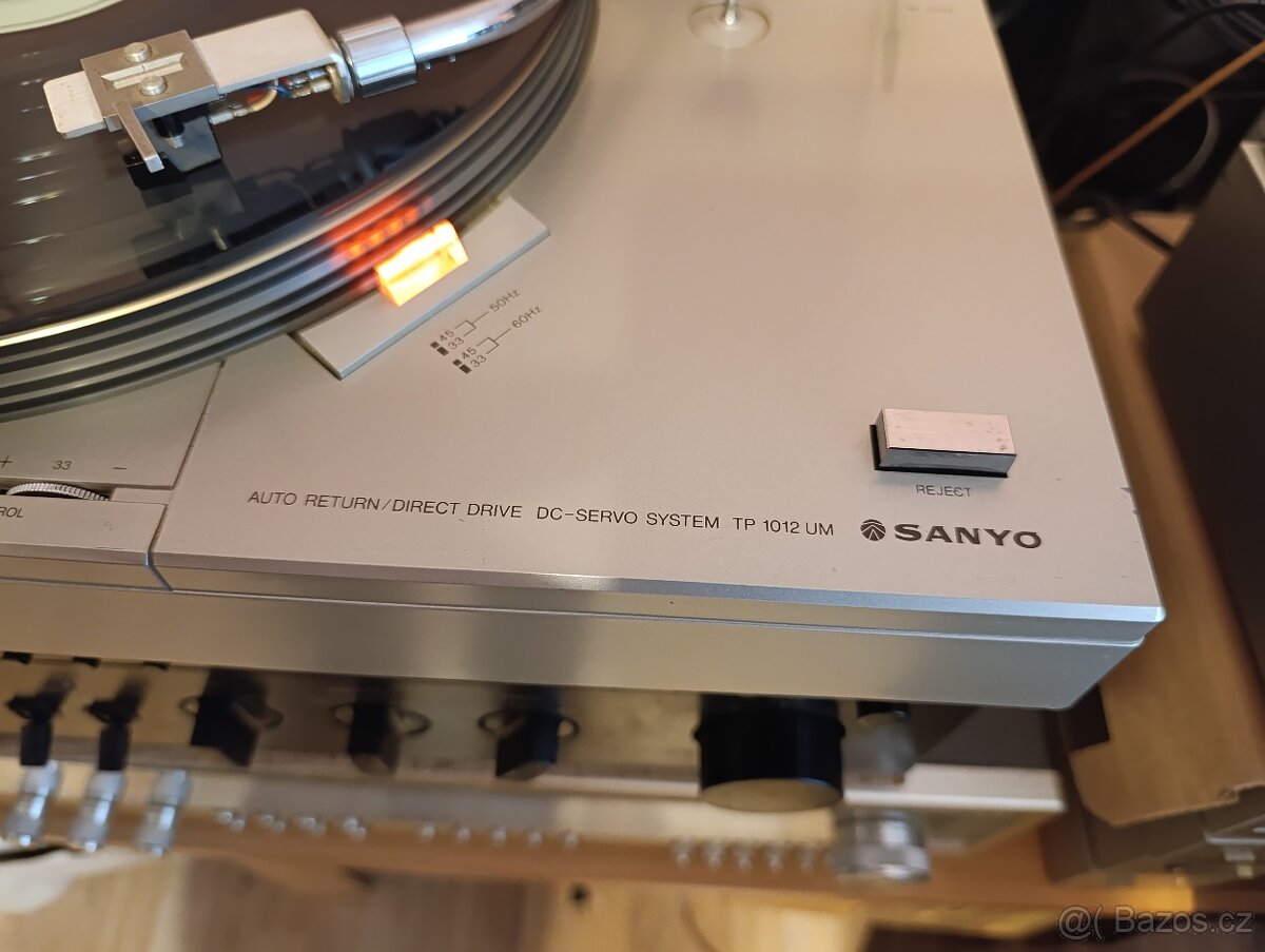 Gramofon SANYO TP 1012 UM DIRECT DRIVE - 2