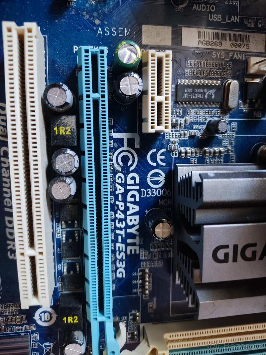 základní deska Gigabyte GA-P41-ES3G - 2