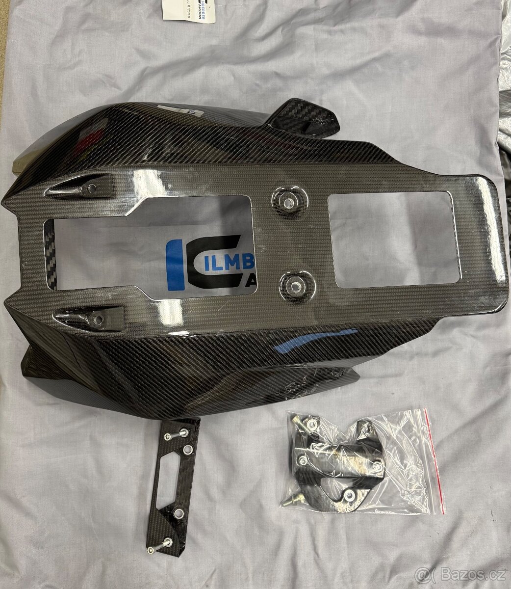 Karbonový spojler BMW R1250 R/RS - 2