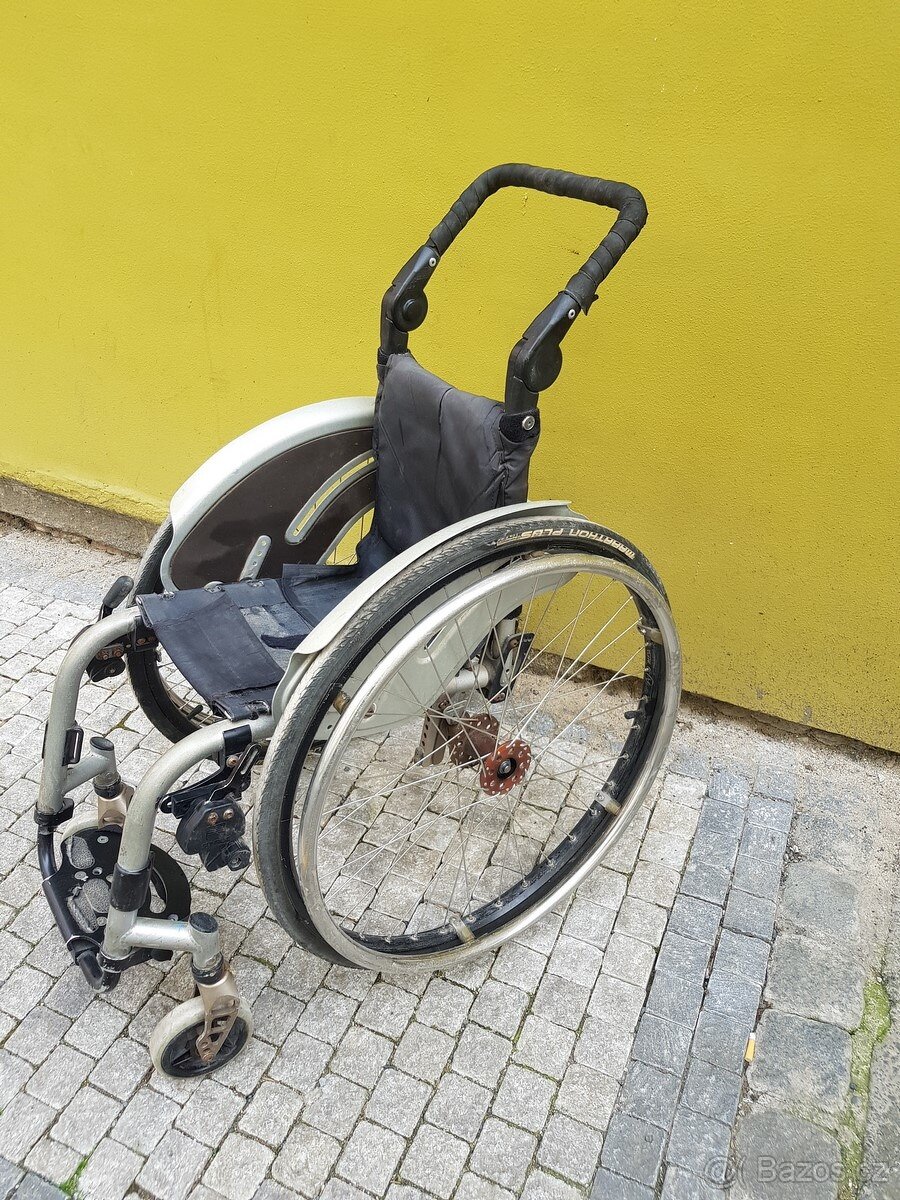 aktivní invalidní vozík, dětský - 2