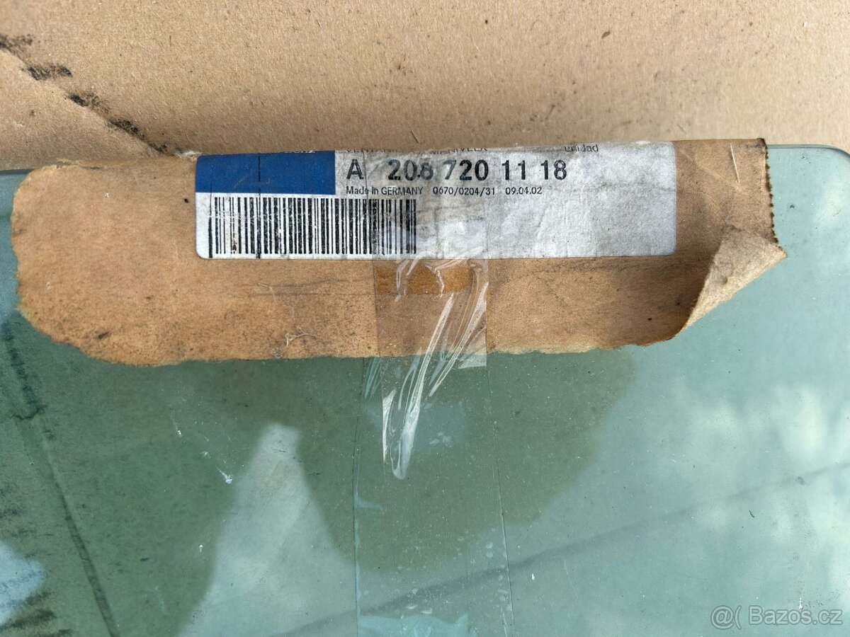 Mercedes-Benz W 208 - 2