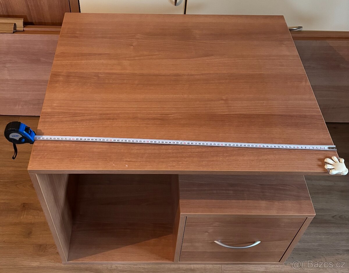 Konferenční stolek - 2