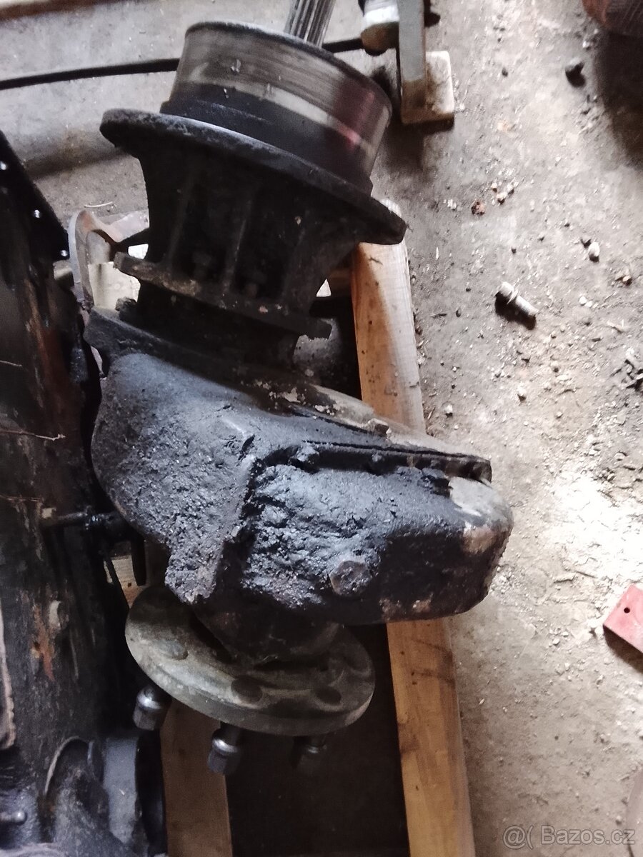 Zetor 4011 portál - 2