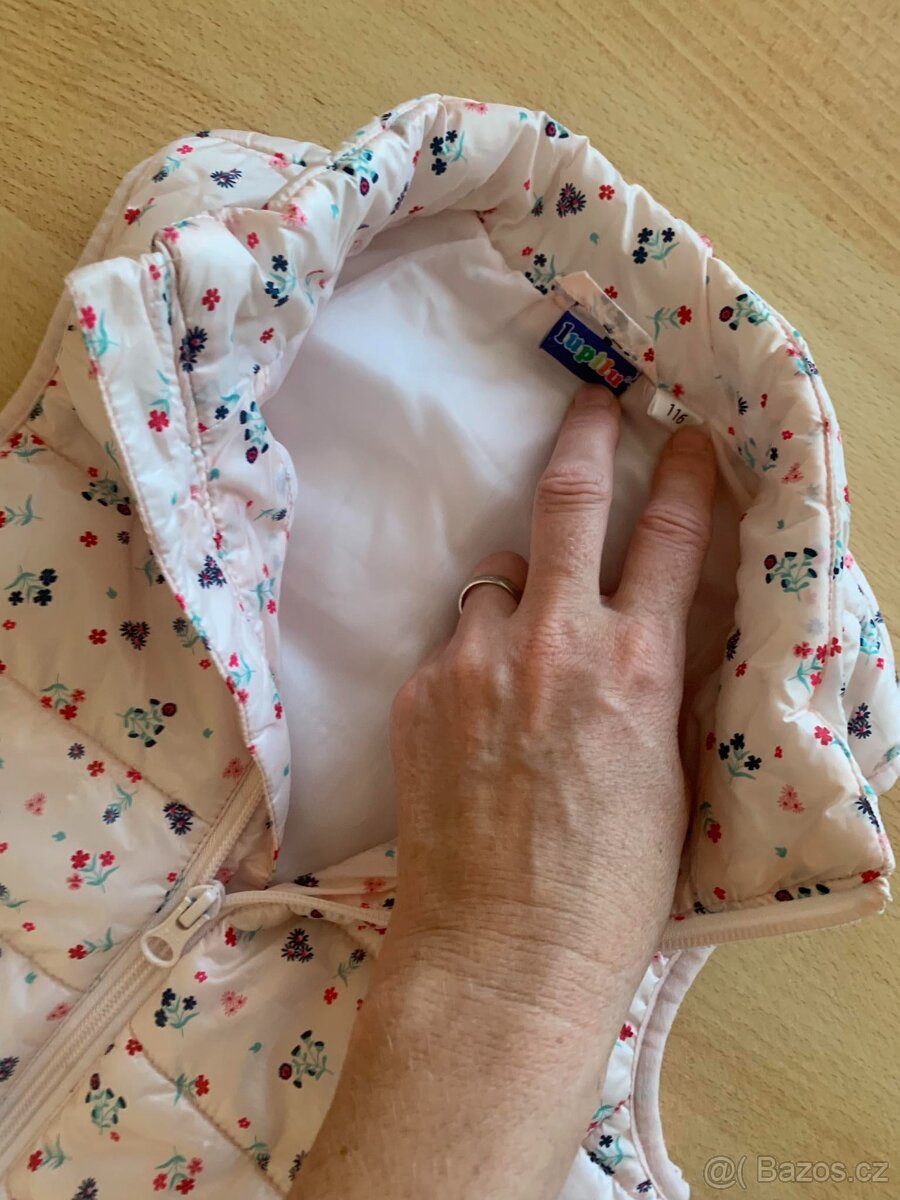 Bunda a vesta 110/116 - 2