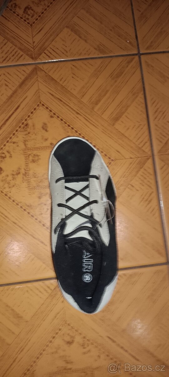 Dětské boty Nike Air vel.35 - 2