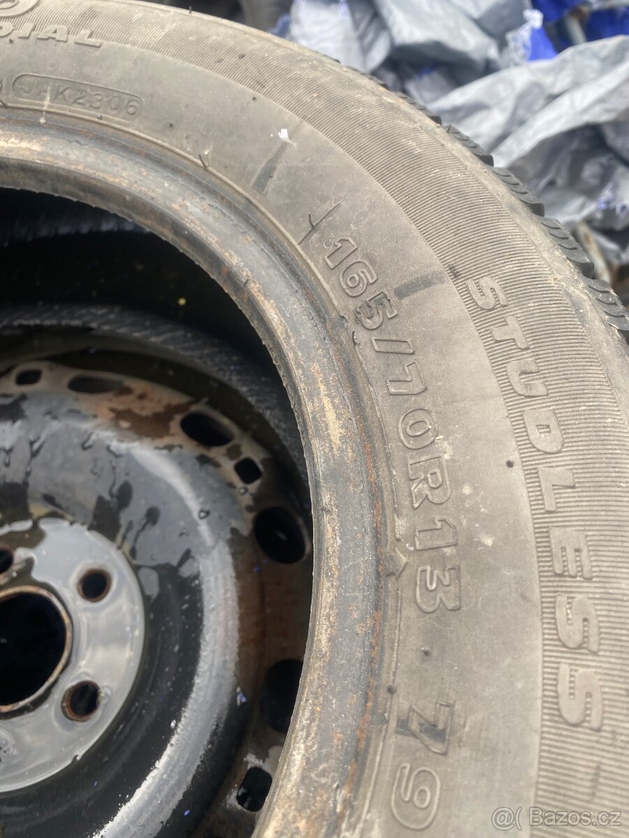 Zimní pneu 165/70 r13 - 2
