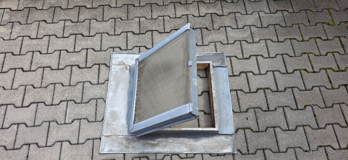 Střešní výlez - 2