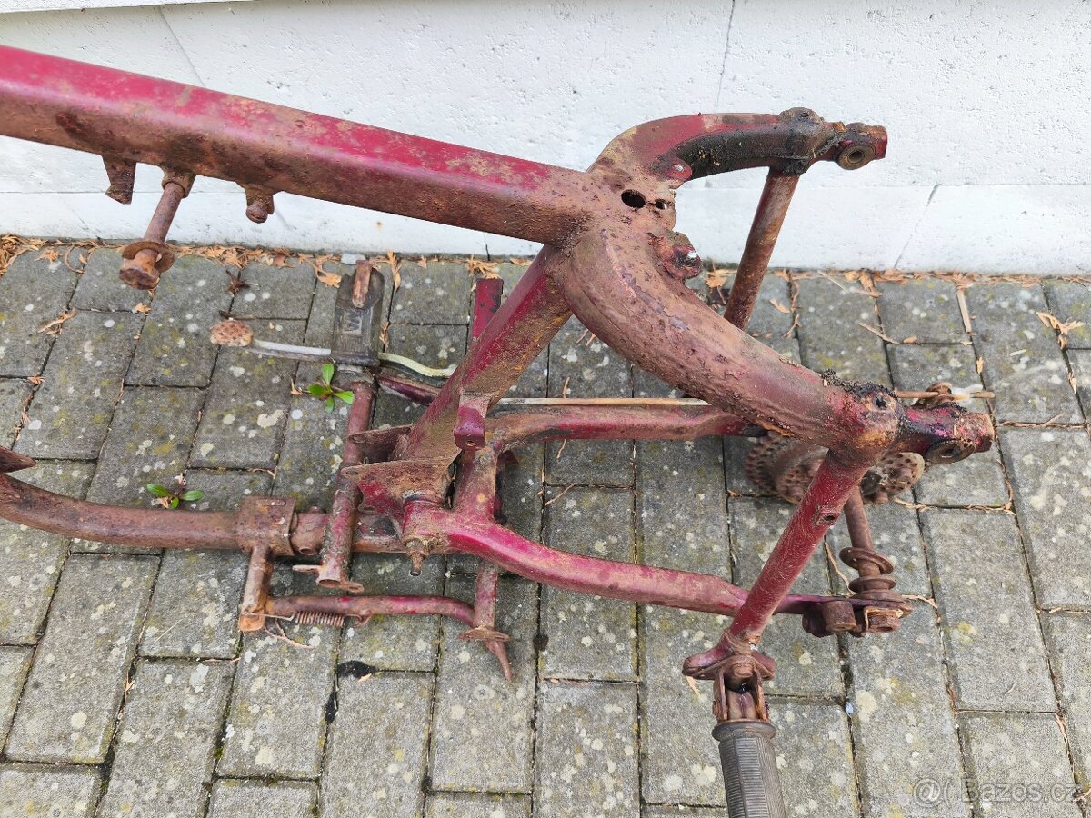 Rám Jawa 125/351,150/352 - 2