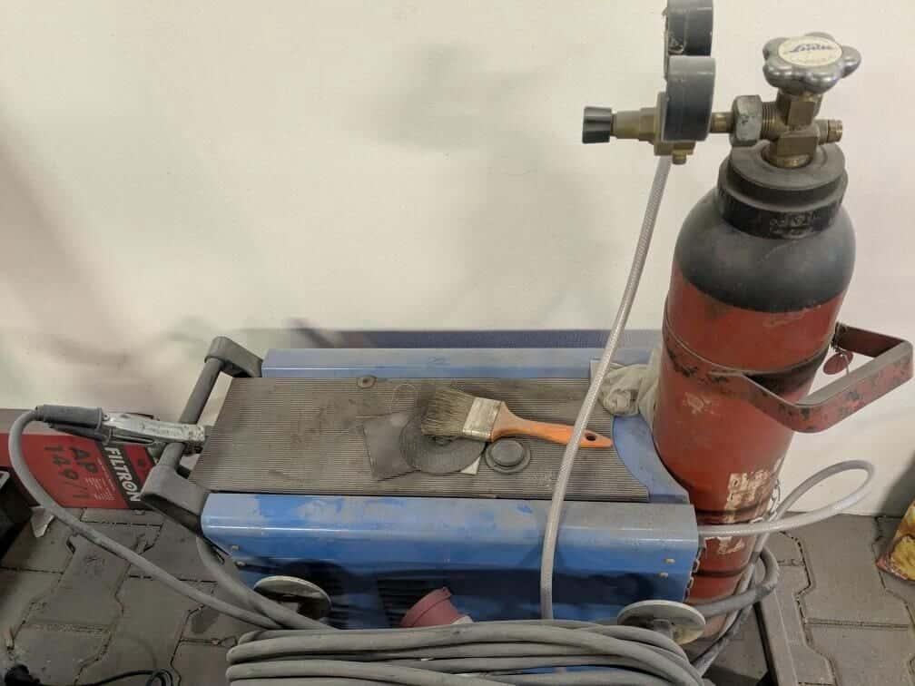 Svářečka CO2 - 2
