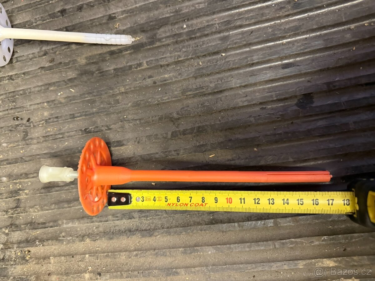 Fasádní hmoždinky - 2