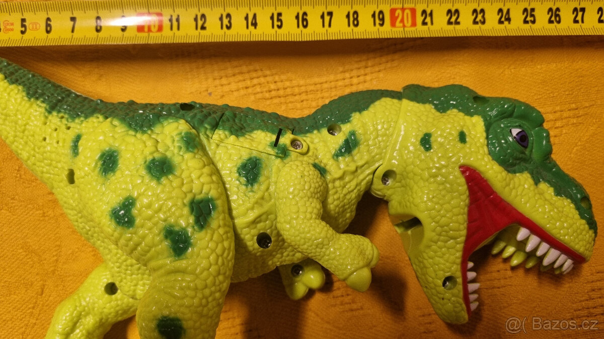 Dinosaurus 4 - 2
