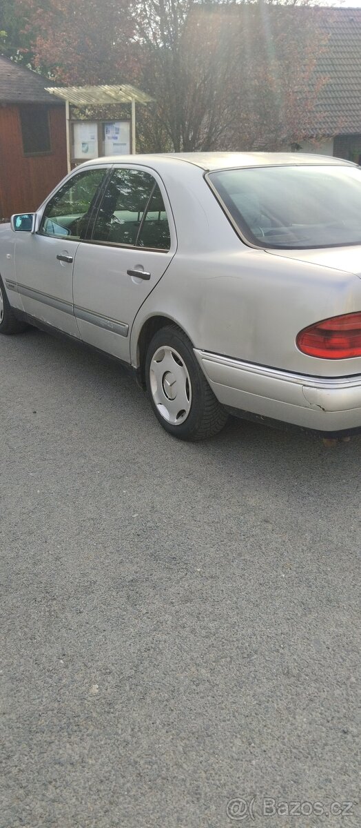 Mercedes W210, E300D, r.v. 1995 - 2