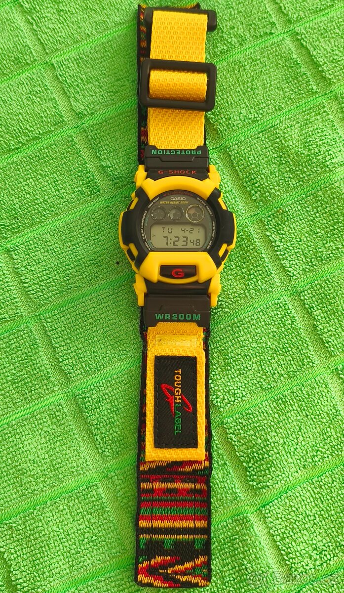 CASIO G-SHOCK DW-002 TOUGH LABEL - 2